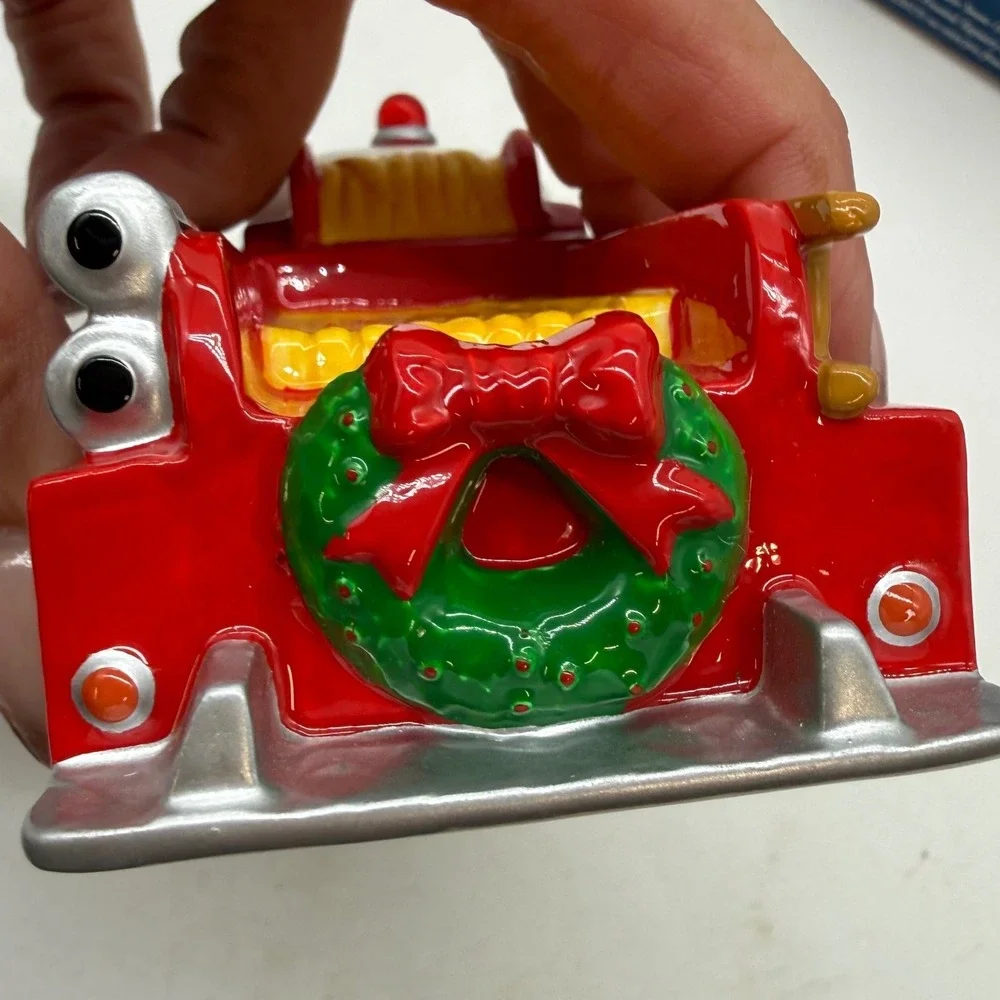 Department 56 Snow Village Fire Truck 56. Lighted Christmas Accessory Boxed